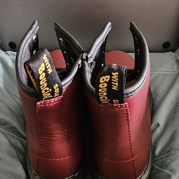 Doc Martens with Zipper (and Laces), Size 4 Junior/Youth! NEW! - Picture 4 of 9
